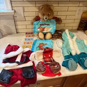 Vintage 1985 Teddy Ruxpin Talking Bear w/ 5 Tapes & Clothes TESTED Working